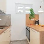 Gverić Tatil Evi Vodice