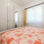 Gverić * Vodice