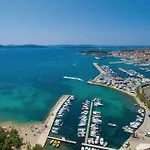 Gverić Tatil Evi *