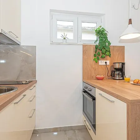 Gveric Holiday home Vodice
