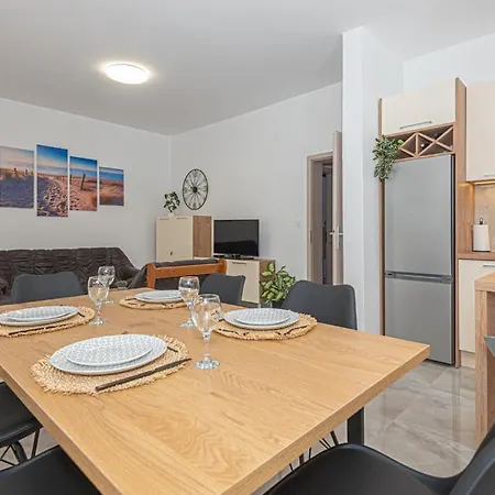 Gveric * וודיצה