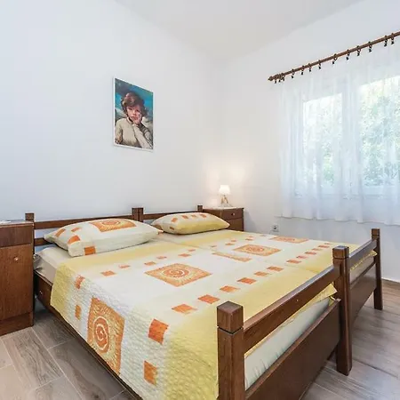 Gveric Holiday home Vodice