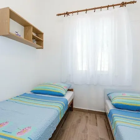 Gveric * Vodice